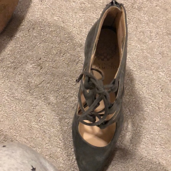 Vince Camuto Stilettos warn once - Picture 4 of 4